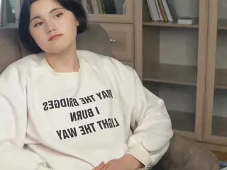 ZaraBrookins's Live Sex Cam Show