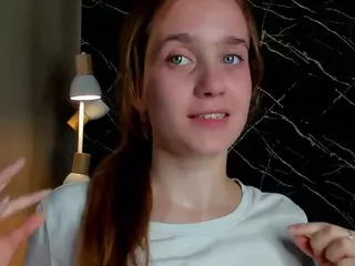 AinsleyCordner's Live Sex Cam Show
