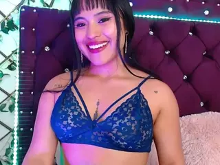 BellaWarren's Live Sex Cam Show