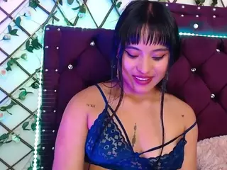 BellaWarren's Live Sex Cam Show