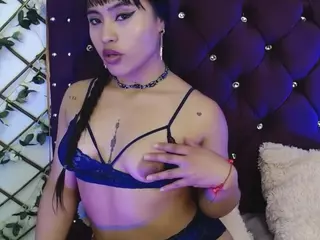 BellaWarren's Live Sex Cam Show