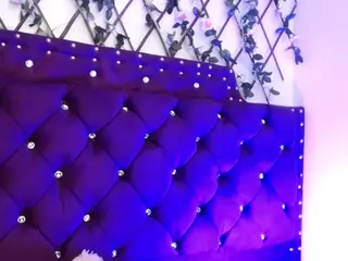 BellaWarren's Live Sex Cam Show