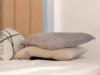Emilyrousser's Live Sex Cam Show