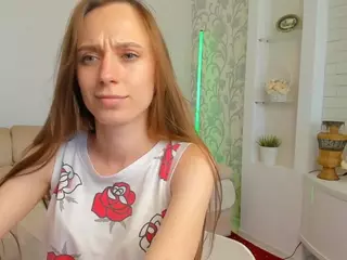 MaeFudge's Live Sex Cam Show