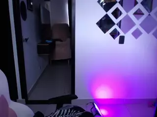 Miaaa-mo's Live Sex Cam Show