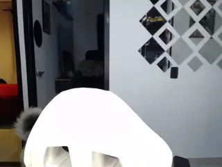 Miaaa-mo's Live Sex Cam Show