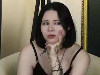 QuennaDowe's Live Sex Cam Show