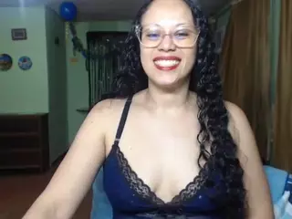 squirtbig0101's Live Sex Cam Show