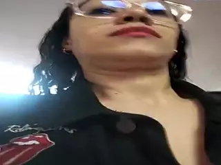 squirtbig0101's Live Sex Cam Show