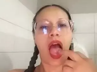 squirtbig0101's Live Sex Cam Show