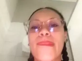 squirtbig0101's Live Sex Cam Show