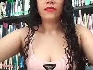 squirtbig0101's Live Sex Cam Show