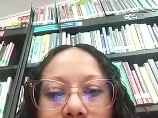squirtbig0101's Live Sex Cam Show