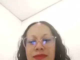 squirtbig0101's Live Sex Cam Show