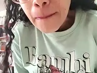 squirtbig0101's Live Sex Cam Show