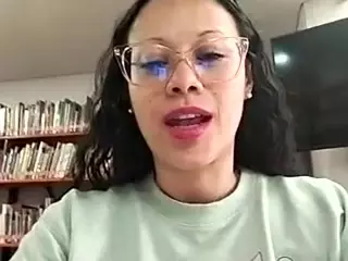 squirtbig0101's Live Sex Cam Show