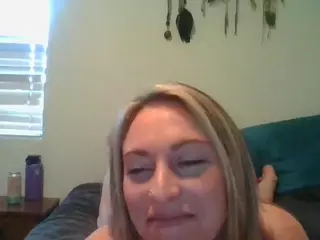 alyjeanne0420's Live Sex Cam Show