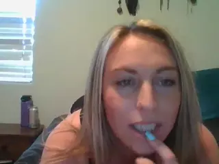 alyjeanne0420's Live Sex Cam Show