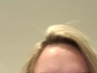 alyjeanne0420's Live Sex Cam Show