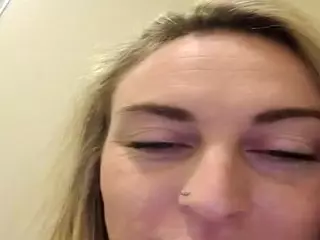 alyjeanne0420's Live Sex Cam Show
