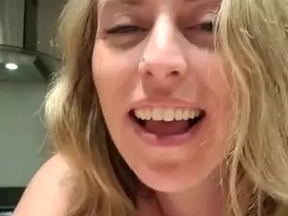alyjeanne0420's Live Sex Cam Show