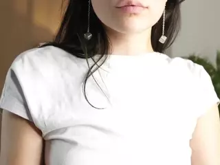 CoventinaBeese's Live Sex Cam Show