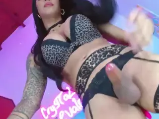 crystalevains's Live Sex Cam Show