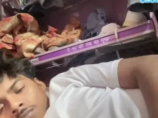 cumboi7771k's Live Sex Cam Show