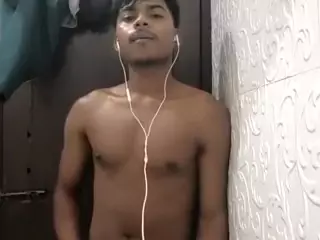 cumboi7771k's Live Sex Cam Show