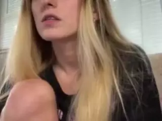 Lila-Mackey's Live Sex Cam Show