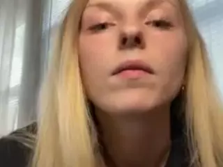 Lila-Mackey's Live Sex Cam Show