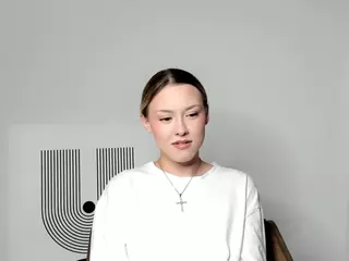 Gwen's Live Sex Cam Show