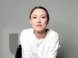 Gwen's Live Sex Cam Show