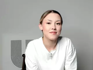 Gwen's Live Sex Cam Show