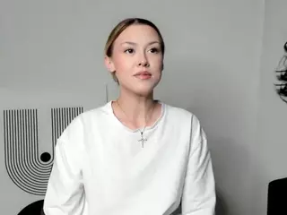 Gwen's Live Sex Cam Show
