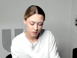 Gwen's Live Sex Cam Show