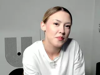 Gwen's Live Sex Cam Show