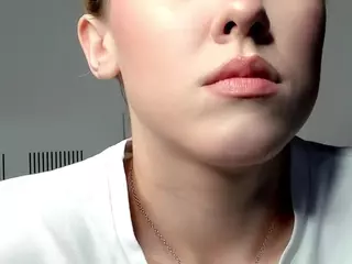 Gwen's Live Sex Cam Show
