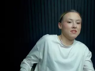 Gwen's Live Sex Cam Show