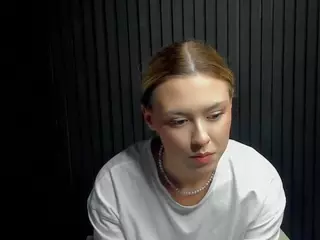 Gwen's Live Sex Cam Show