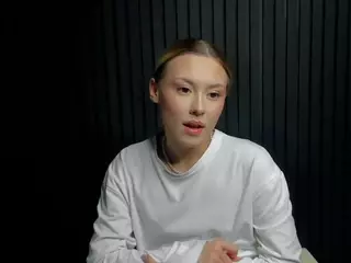 Gwen's Live Sex Cam Show