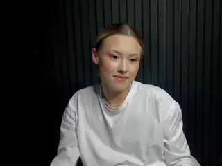 Gwen's Live Sex Cam Show