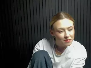 Gwen's Live Sex Cam Show