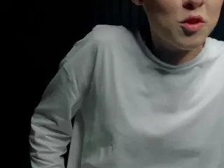 Gwen's Live Sex Cam Show