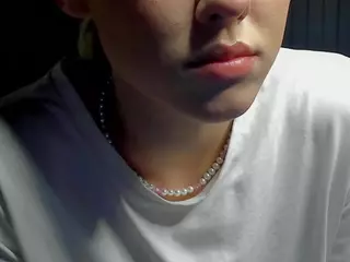 Gwen's Live Sex Cam Show