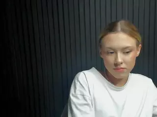 Gwen's Live Sex Cam Show
