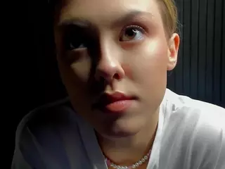 Gwen's Live Sex Cam Show