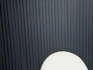 Gwen's Live Sex Cam Show
