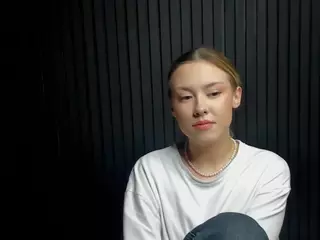 Gwen's Live Sex Cam Show