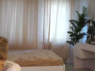 Gwen's Live Sex Cam Show